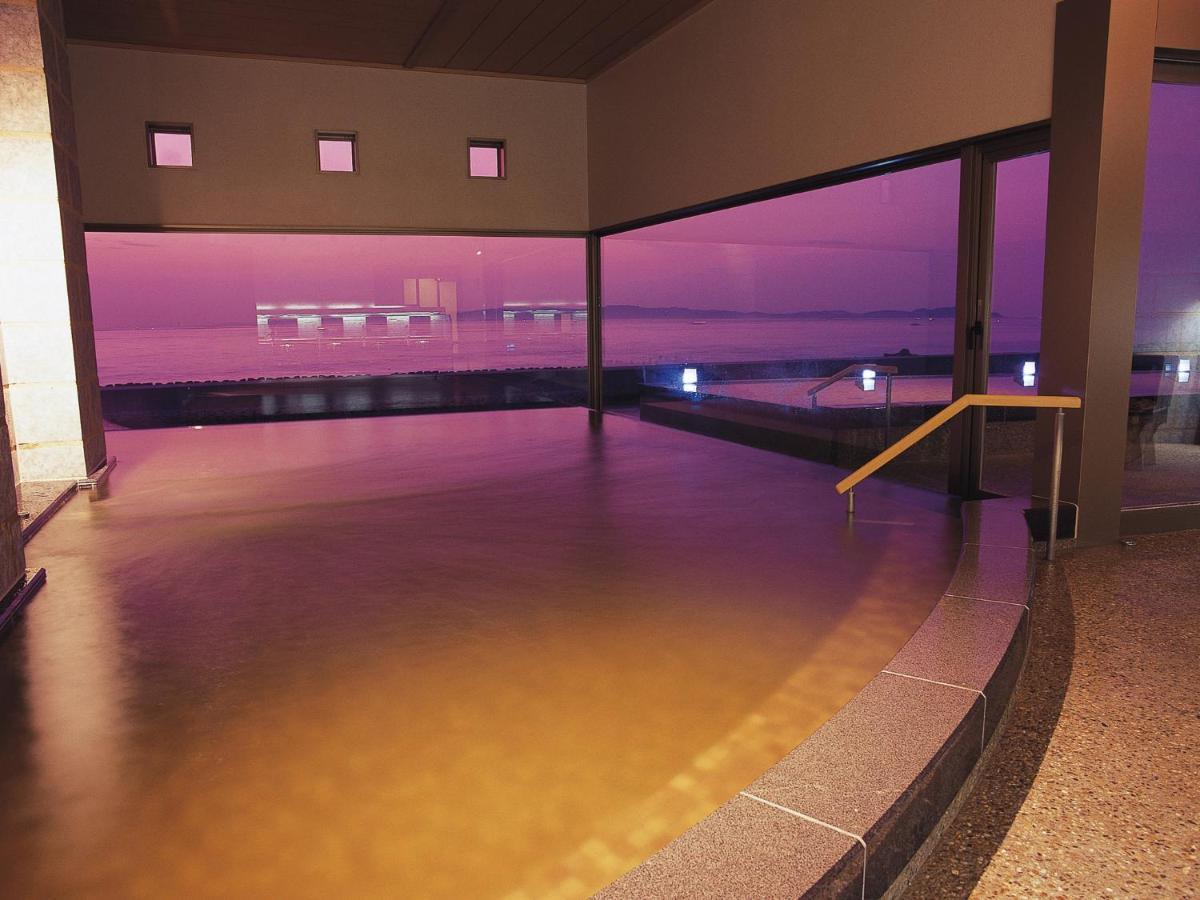 Awaji Yumesenkei Hotel Sumoto Exterior photo