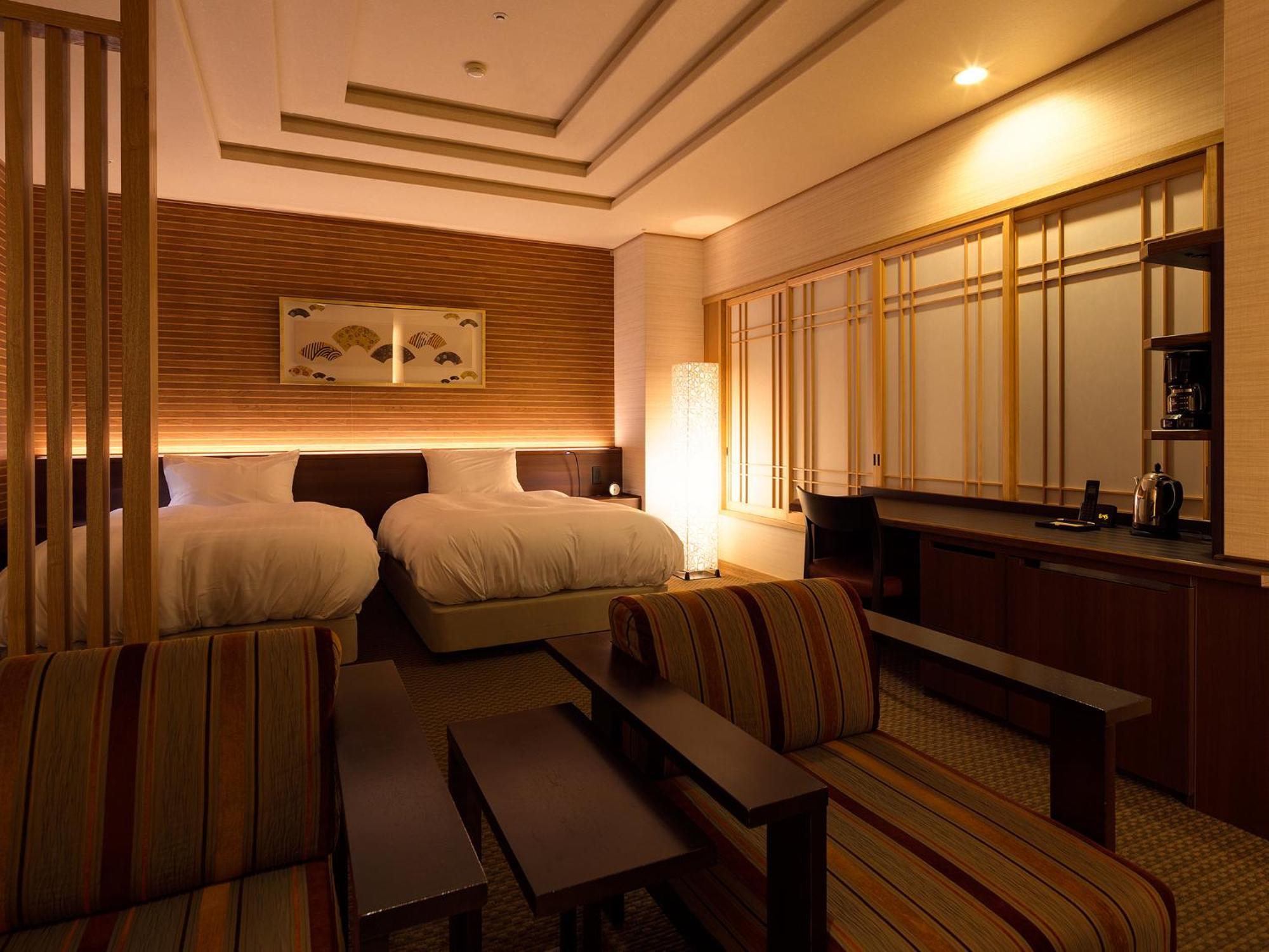 Awaji Yumesenkei Hotel Sumoto Room photo