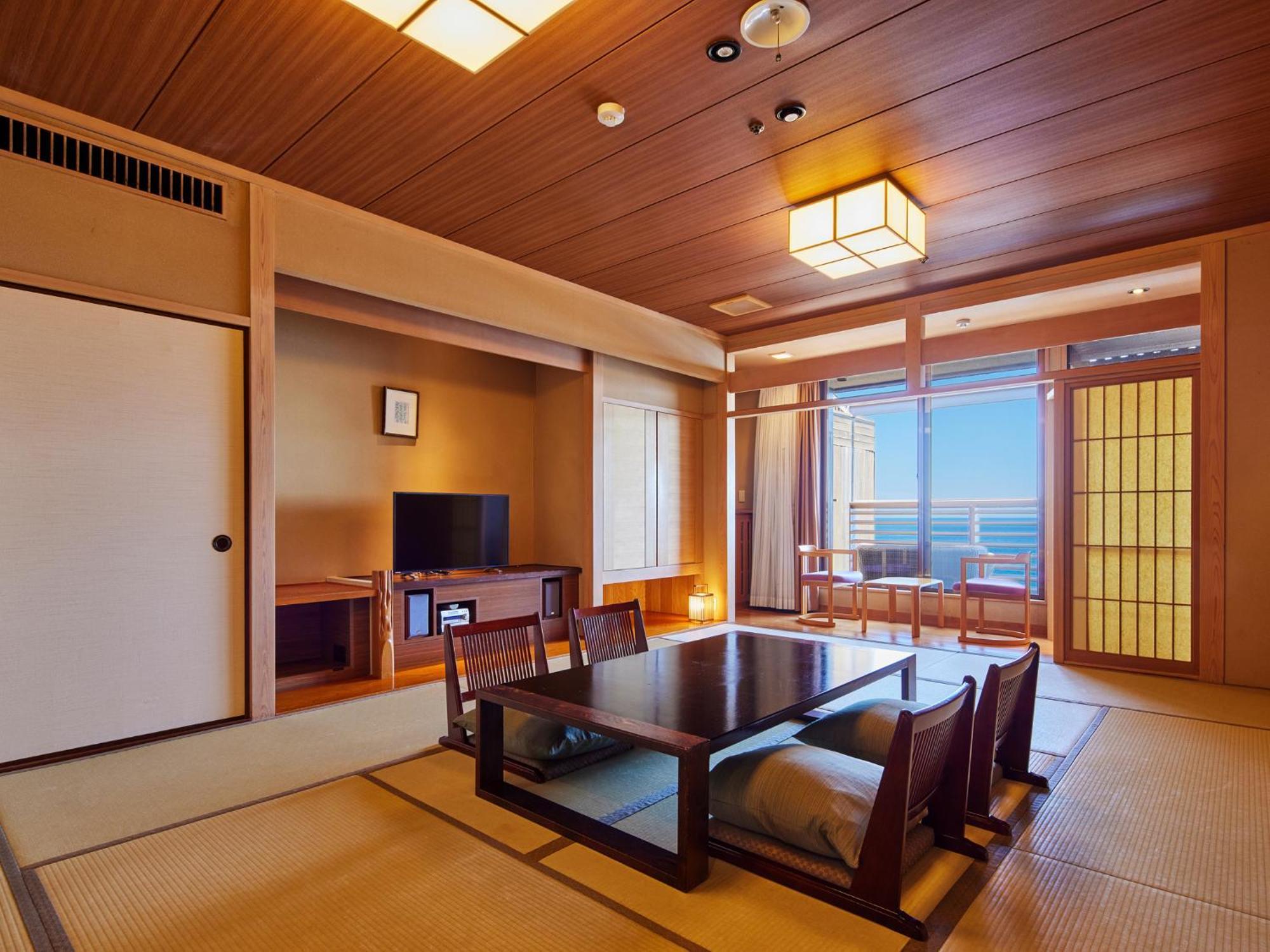 Awaji Yumesenkei Hotel Sumoto Room photo